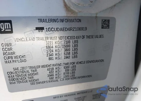 2024 Chevrolet Silverado K1500 из США, поврежденный, VIN 1GCUDAED4RZ106919